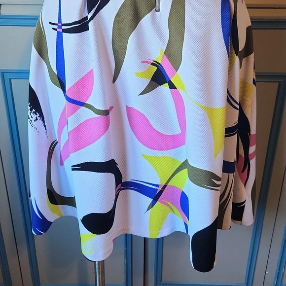 Attention Geometric Print Sleeveless Dress - Picture 5 of 14